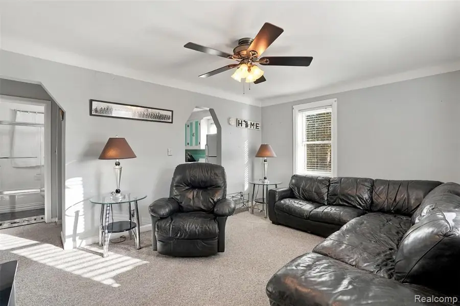 11634 Cardwell, Livonia, MI 48150 - #2