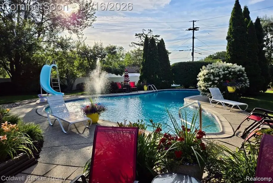 38828 Grandon, Livonia, MI  - #2