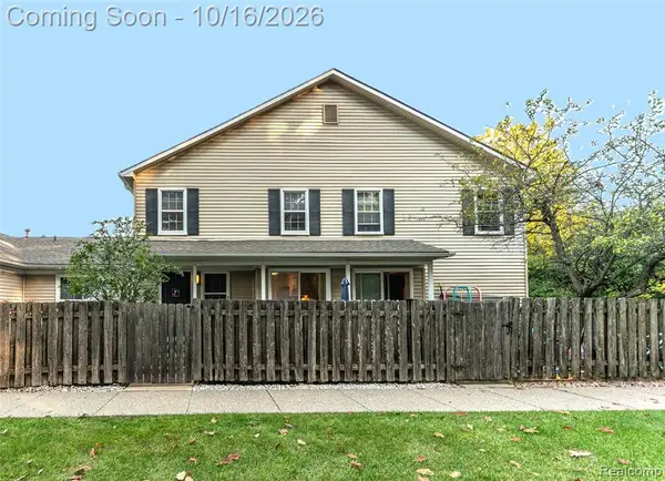 2968 Roundtree, Ypsilanti, MI 48197