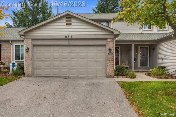 36615 Deerhurst #53, Westland, MI 48185