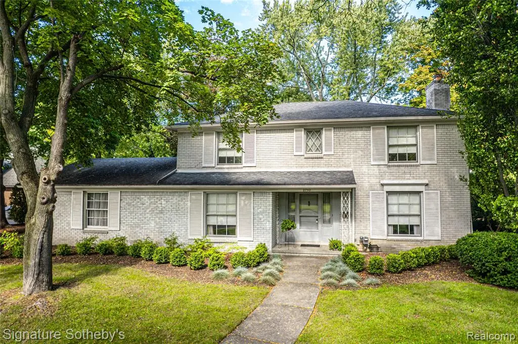 2710 Endsleigh, Bloomfield Hills, MI 48301 - #1