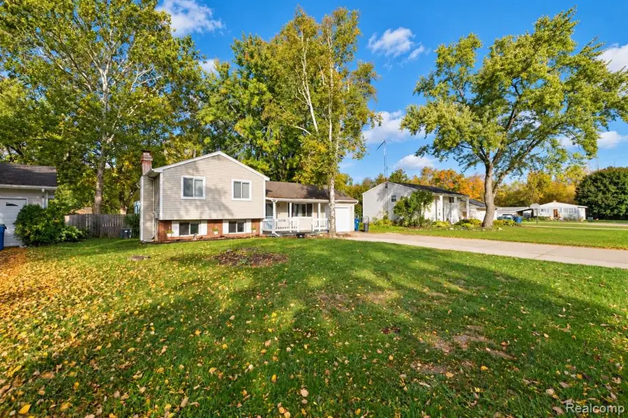 11156 Fuller, Grand Blanc, MI 48439 - #3