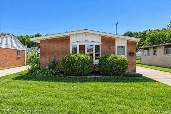 34047 Birchwood, Westland, MI 48186