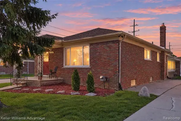 23703 Courtland, Eastpointe, MI 48021