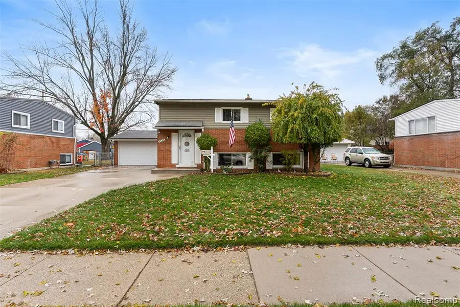 11840 Chattman, Sterling Heights, MI 48313 - #3