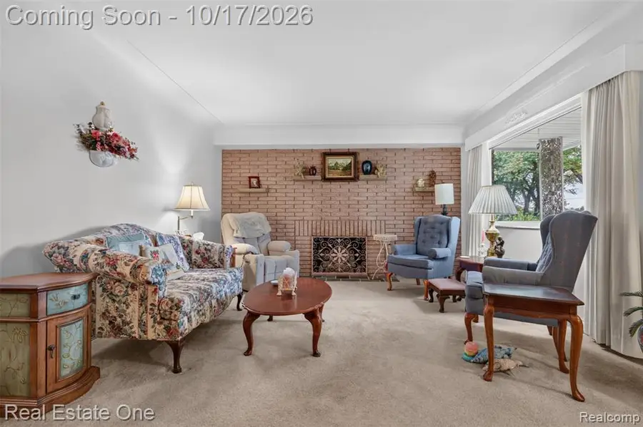 2731 N Lake, Waterford, MI 48329 - #3
