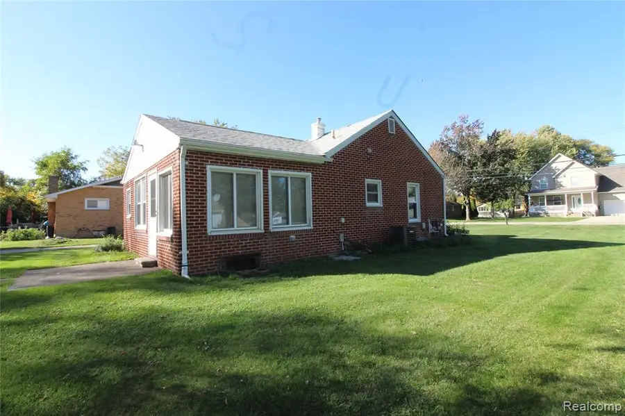 2170 Vermont, Troy, MI 48083 - #3