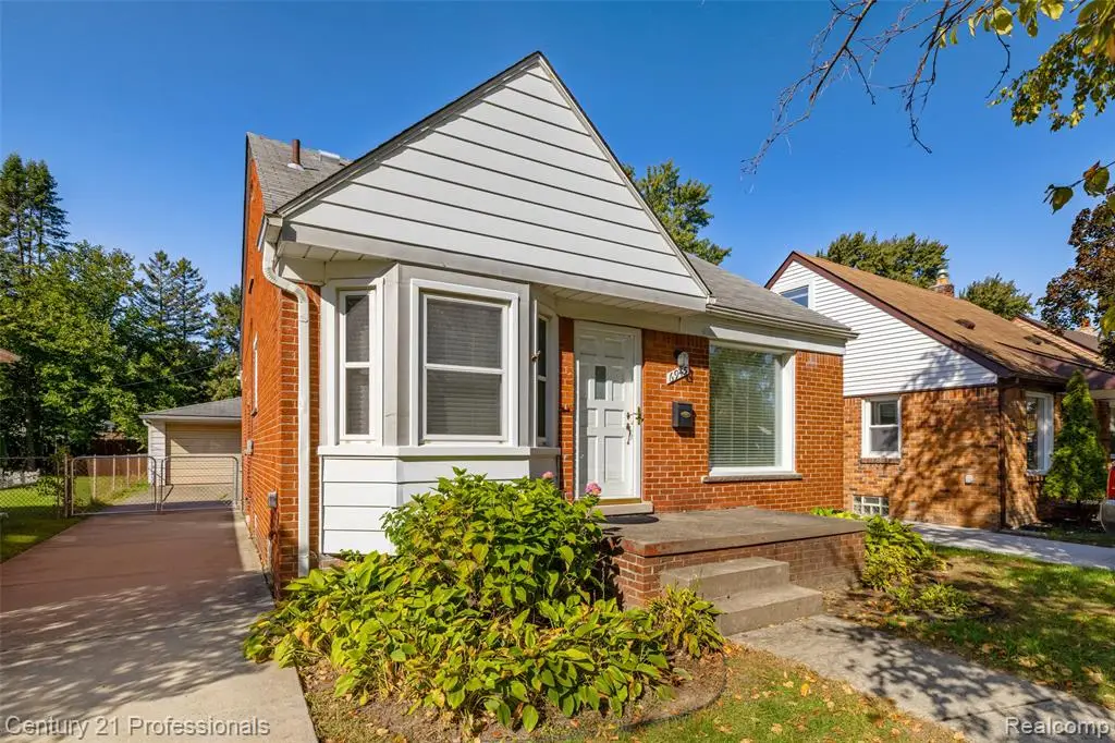 6945 N Vernon, Dearborn Heights, MI 48127 - #1
