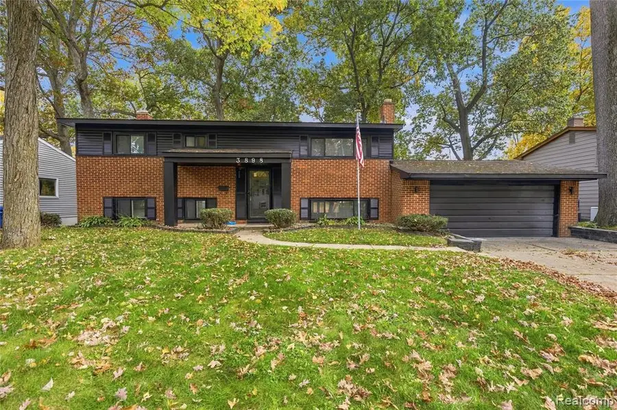 3898 Percy King, Waterford, MI 48329 - #2