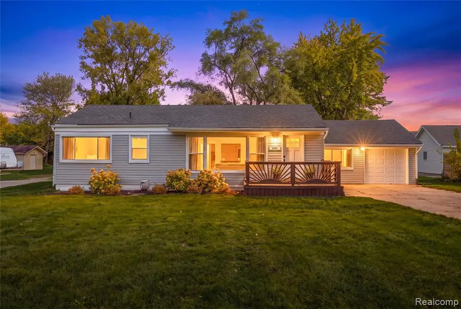 34585 Koch, Sterling Heights, MI 48310 - #2