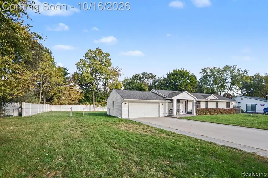 3115 Greenlawn, Commerce Township, MI 48382 - #3