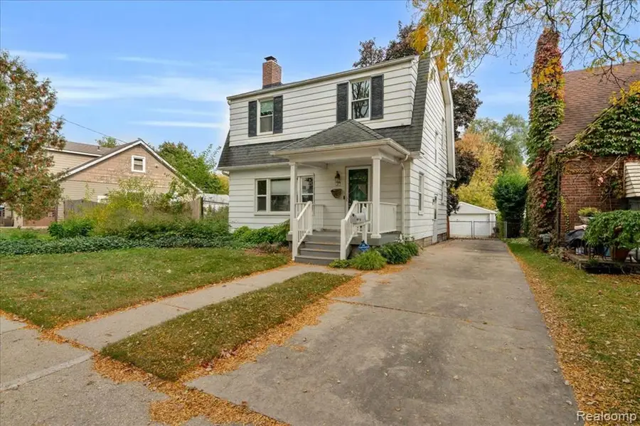30 Ogemaw, Pontiac, MI 48341 - #3