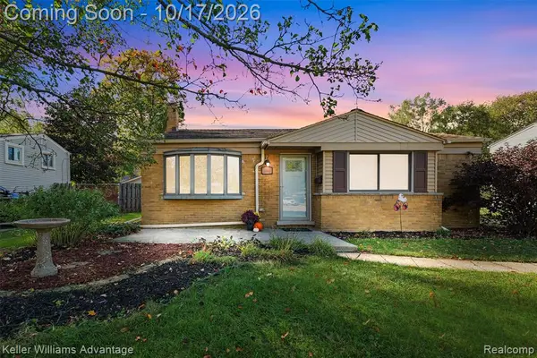 19861 Maplewood, Livonia, MI 48152