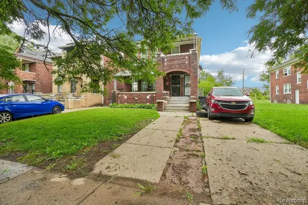 2981 Richton, Detroit, MI 48206