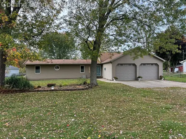 2090 Vandekarr, Owosso, MI 48867