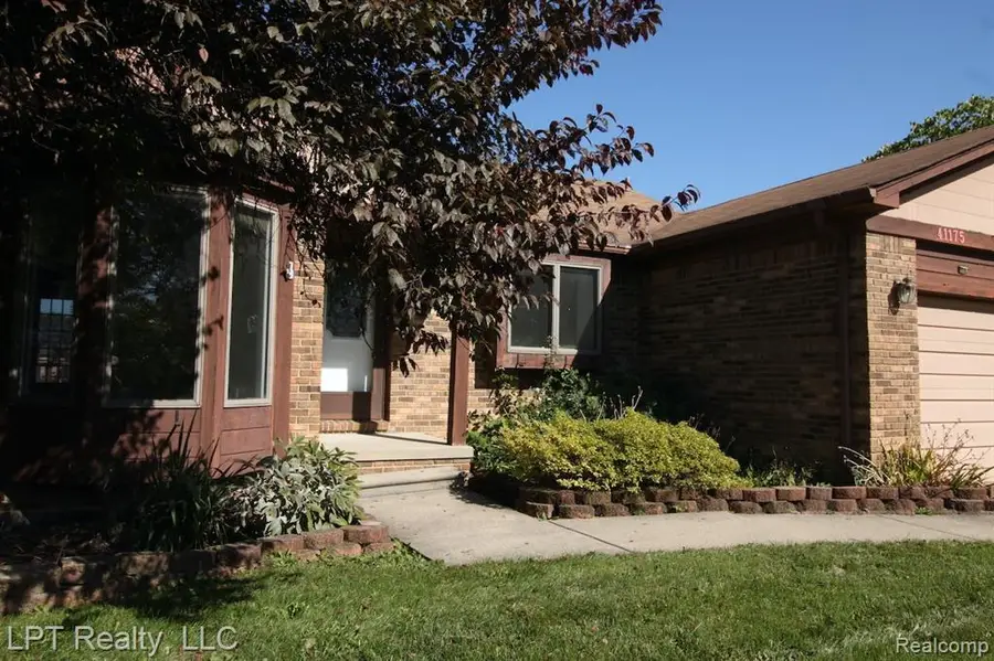 41175 Justin, Clinton Township, MI 48038 - #2