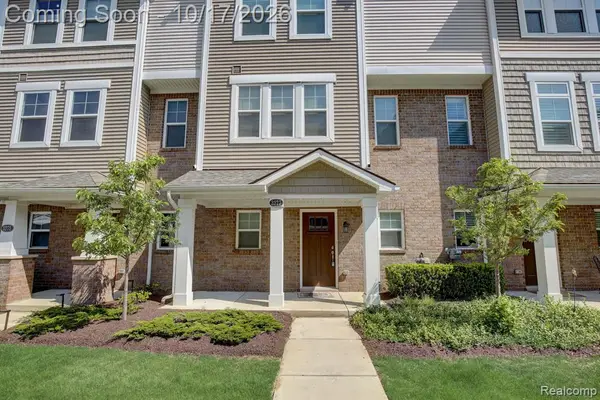 3277 Chambers W, Wixom, MI 48393