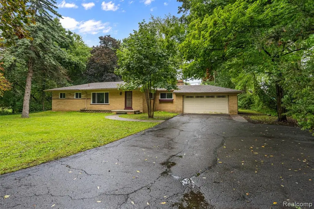 1175 South, Troy, MI 48098 - #1