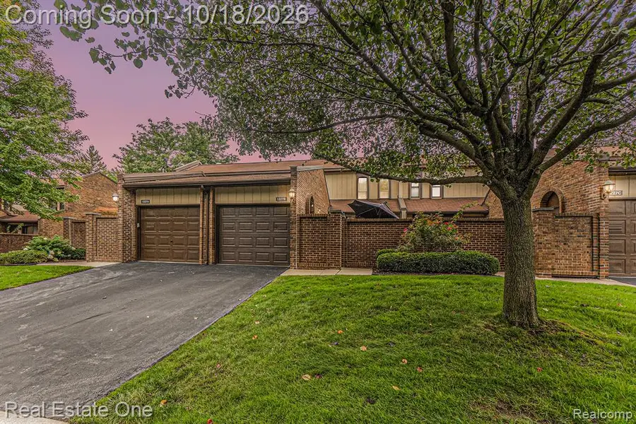 1227 Kirts #B, Troy, MI 48084 - #2