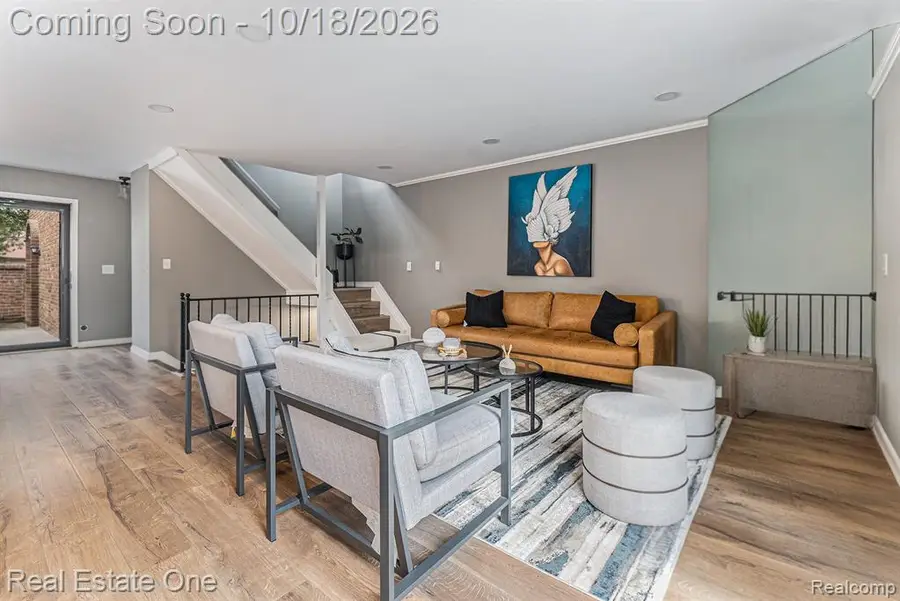1227 Kirts #B, Troy, MI 48084 - #3