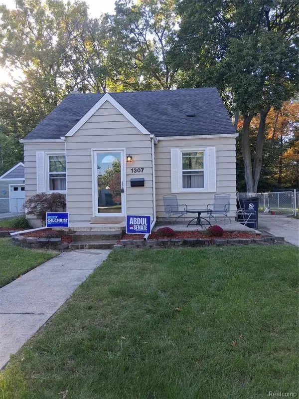 1307 N Alexander, Royal Oak, MI 48067