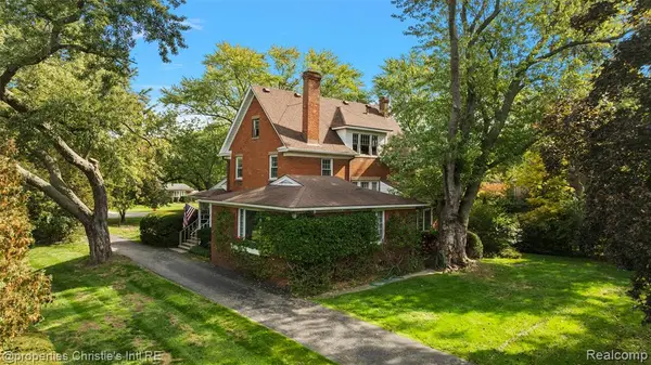 8750 Clinton River, Sterling Heights, MI 48314