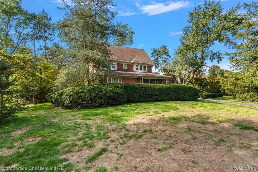 8750 Clinton River, Sterling Heights, MI 48314 - #3