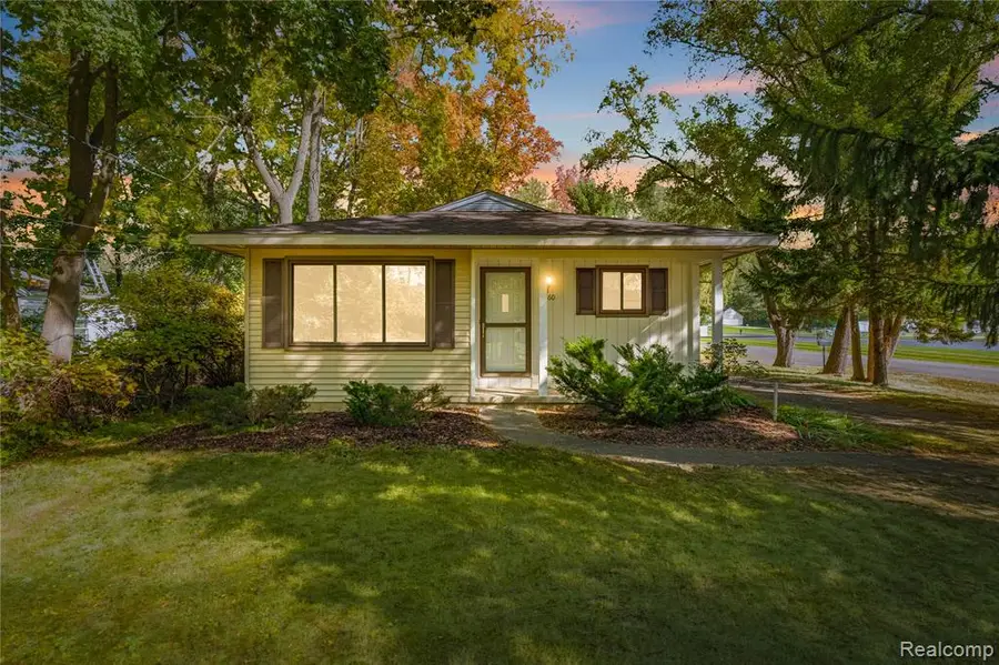 2860 Airport, Waterford, MI 48329 - #2