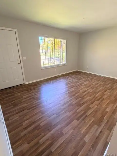 601 W Alma, Flint, MI 48505 - #2