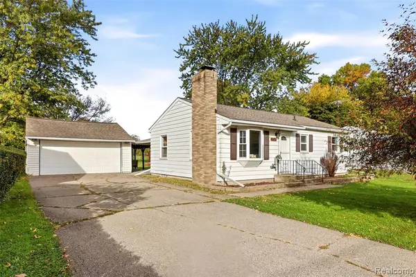 2462 Utley, Flint, MI 48532