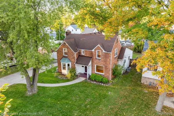 321 Fisher, Clawson, MI 48017