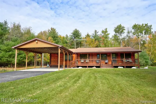 852 Duby, Tawas City, MI 48763
