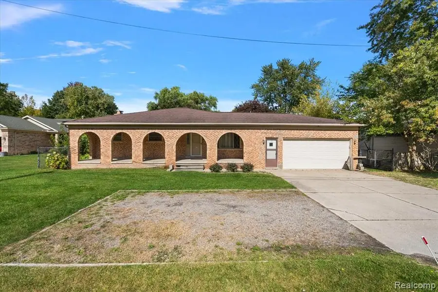 48969 Callens, Chesterfield, MI 48047 - #2
