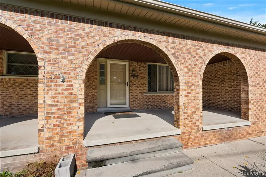 48969 Callens, Chesterfield, MI 48047 - #3