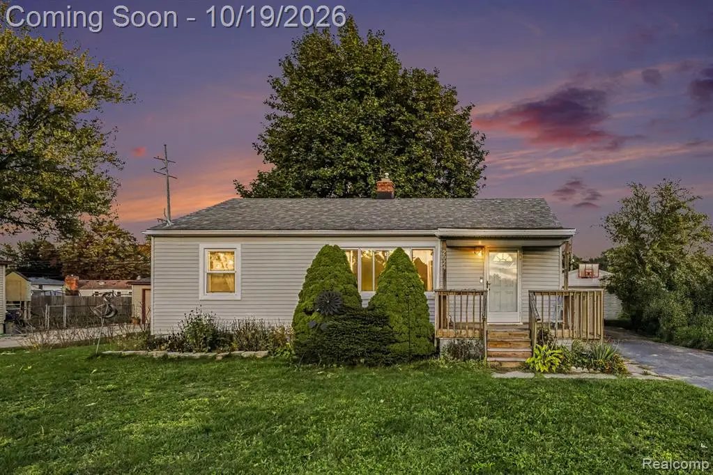 2024 Crescent Lake, Waterford, MI 48329 - #1