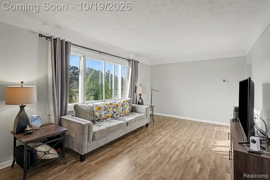 2024 Crescent Lake, Waterford, MI 48329 - #3