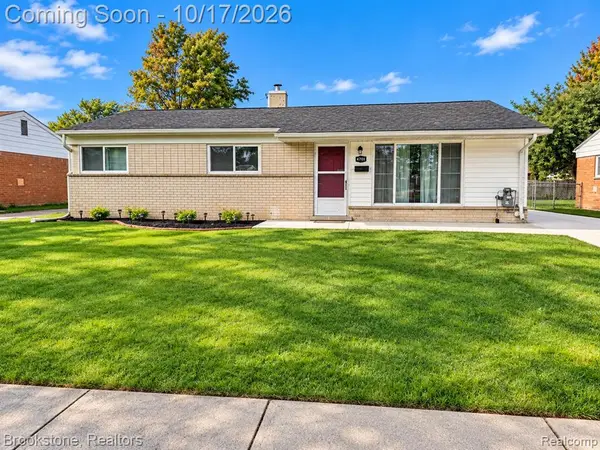4701 Berwyn, Warren, MI 48092