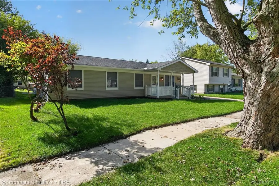28149 Meadow Hill, Romulus, MI 48174 - #2