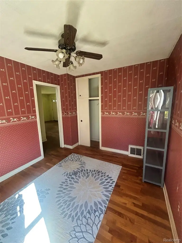 2241 Taft, Saginaw, MI 48602 - #3