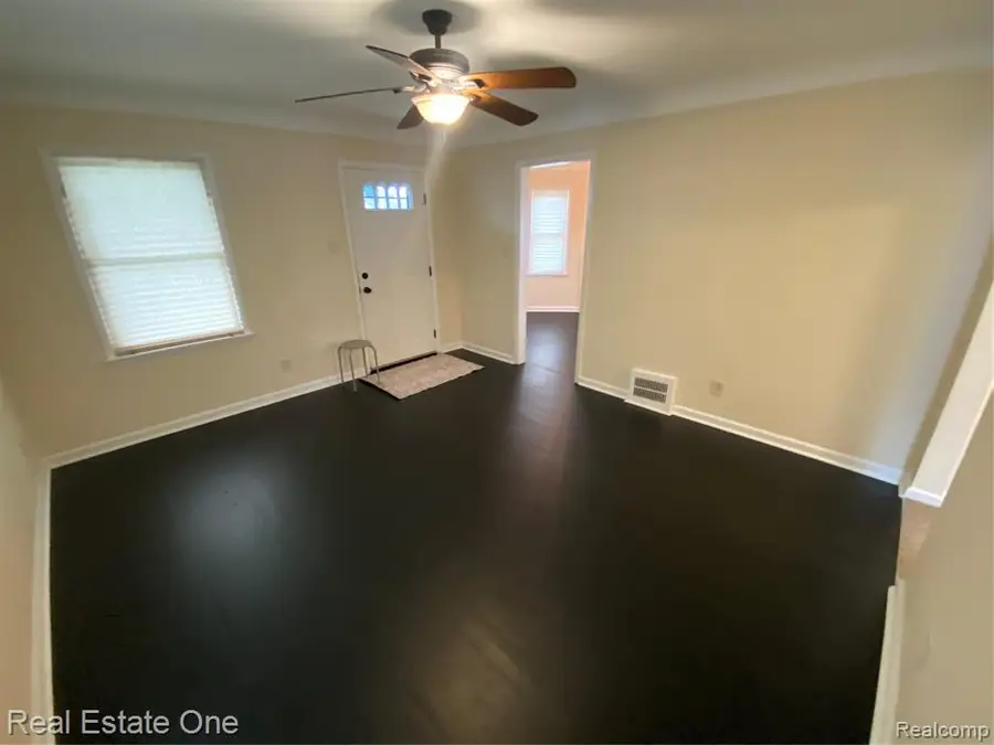 7515 Coleman, Dearborn, MI 48126 - #3