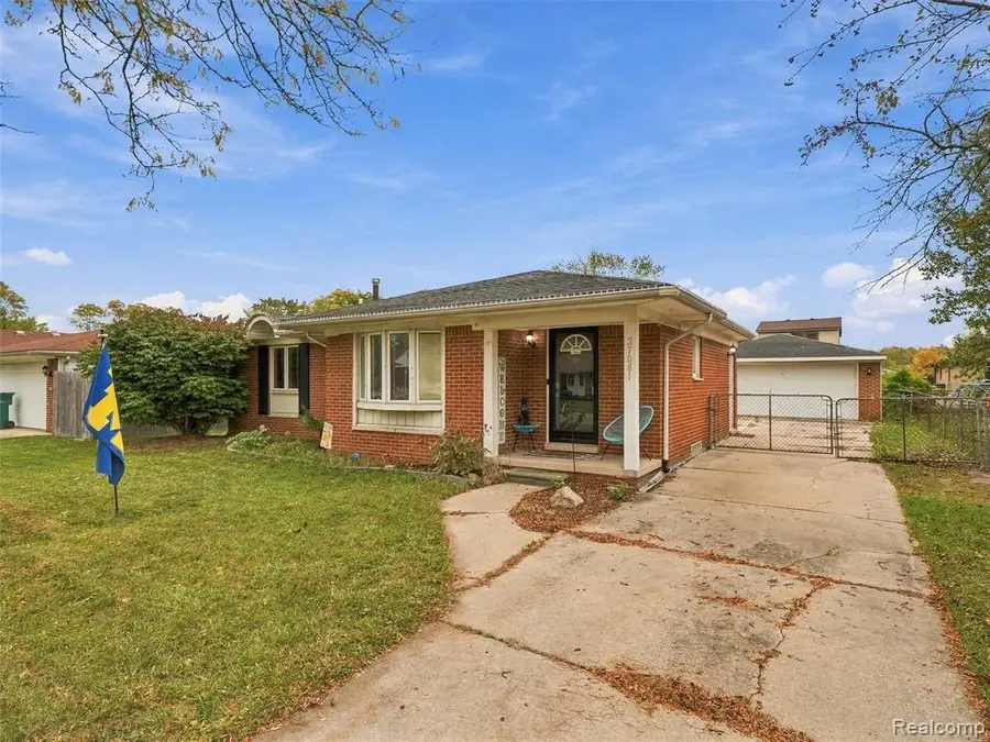 27081 Larkin, Brownstown, MI 48183 - #2