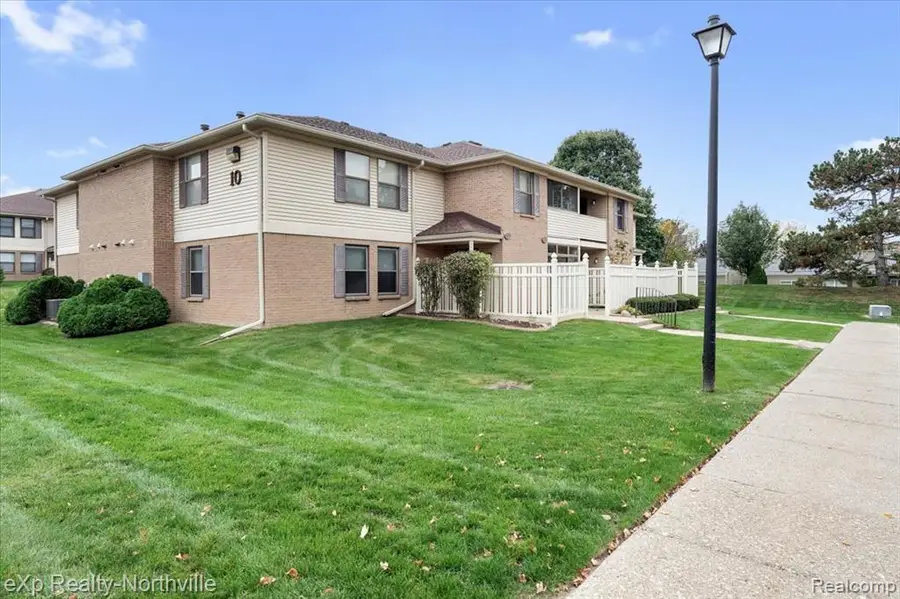 19673 Northridge #83, Northville, MI 48167 - #2