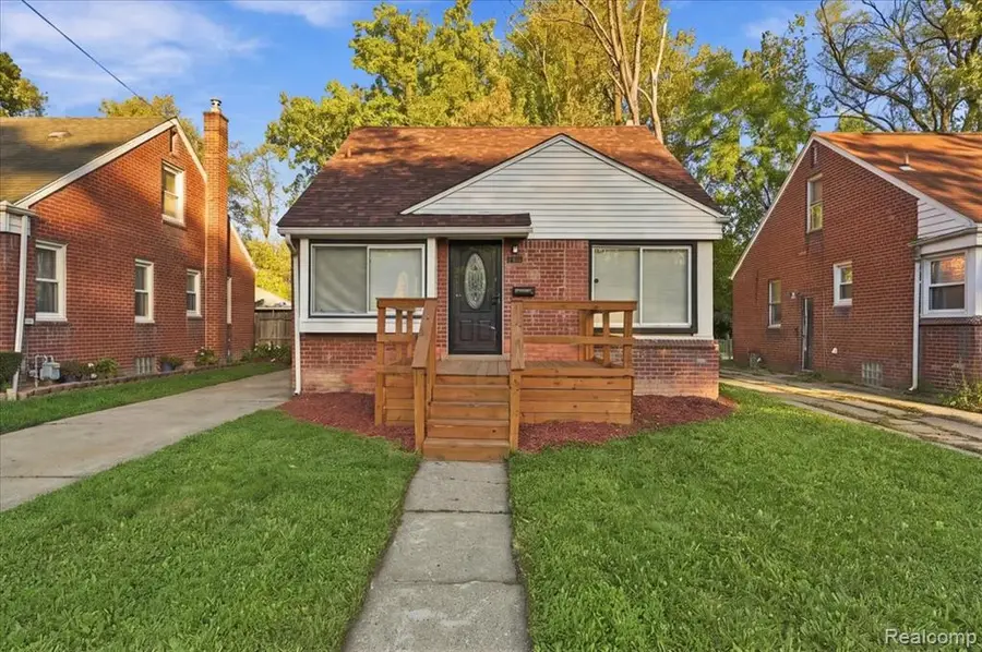 19940 Oakfield, Detroit, MI 48235 - #2