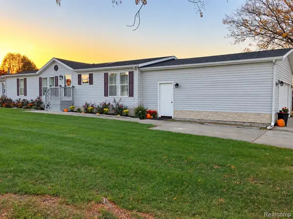4481 Grape Vine, Howell, MI 48843