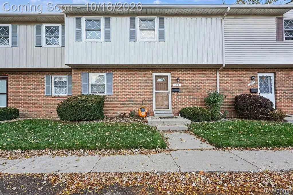 915 Kirts, Troy, MI 48084 - #1