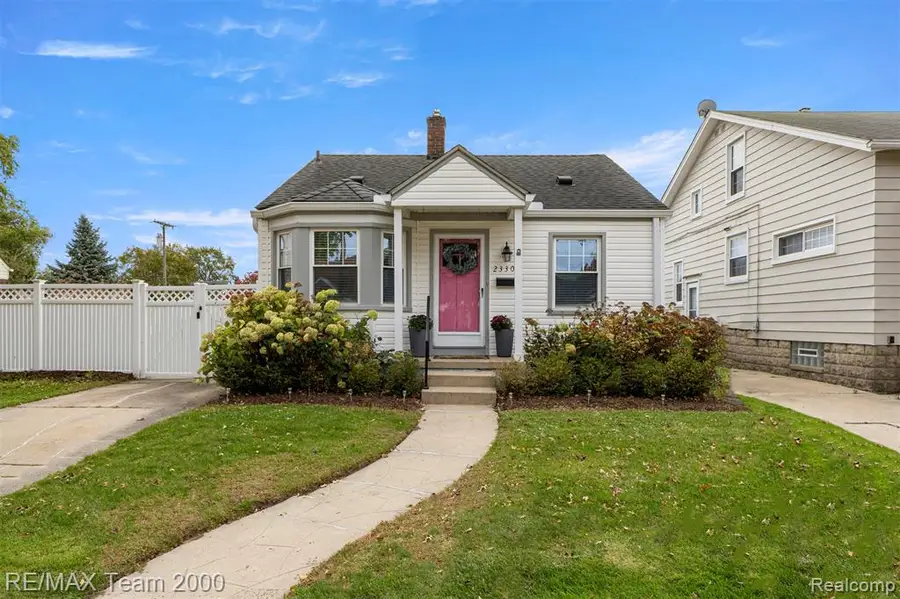 23309 Nona, Dearborn, MI 48124 - #2