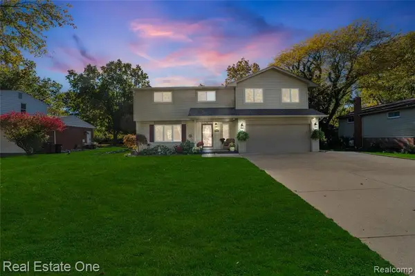 8469 Concord, Grosse Ile, MI 48138