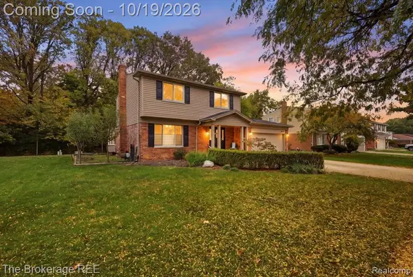 1795 N Lake, Troy, MI 48083