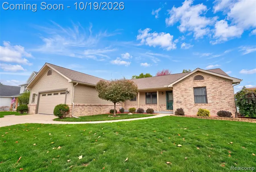 816 Meadow, Davison, MI 48423 - #3