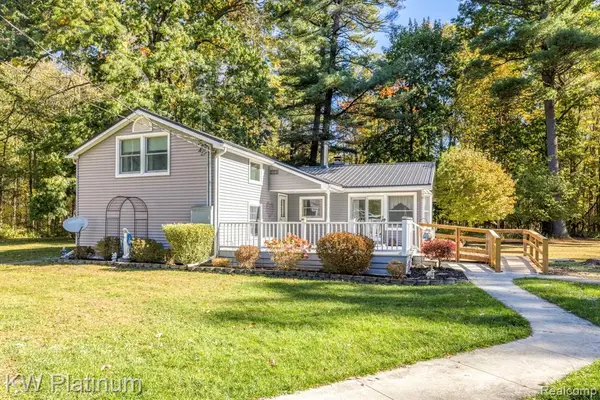 7106 Trumble, Saint Clair, MI 48079